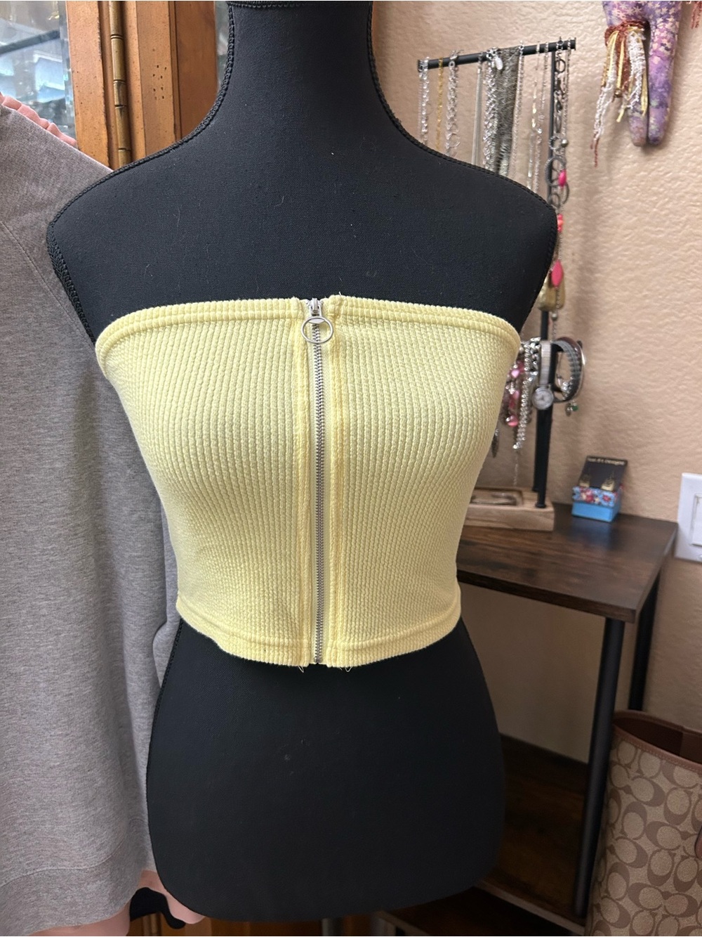 Me to We Pale Yellow Ribbed Strapless Zip-Front Cropped Tube Top